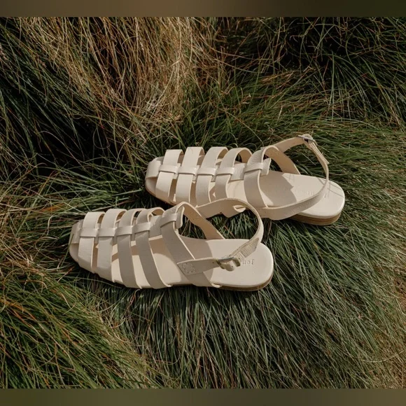 JENNI KAYNE Leather Lake Sandal